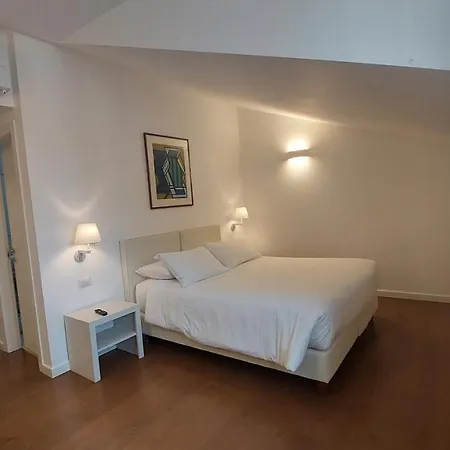 Santagata Maison d'hôtes Côme